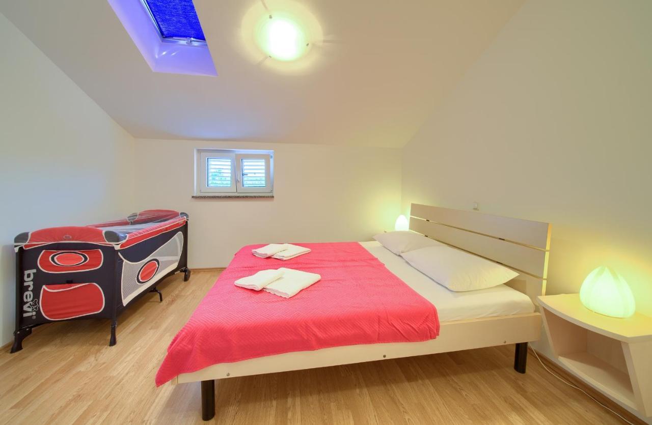 Apartments Ivica Krk Island Šilo Exteriér fotografie